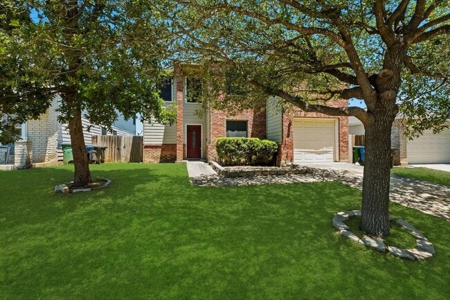 Photo - 4BR Home with Open Living Area & Included Appliances