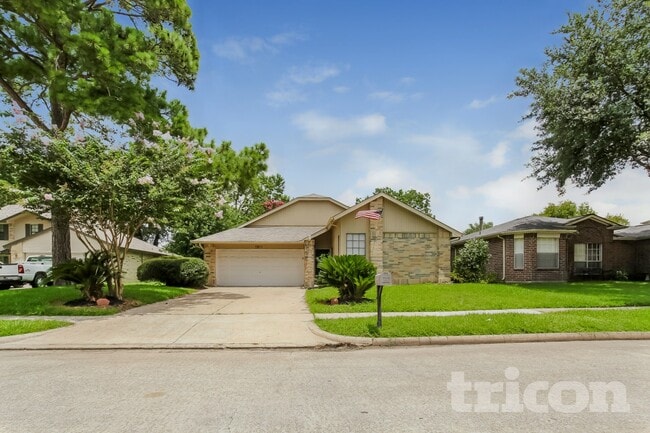 Photo - 7811 Bluff Trail Dr