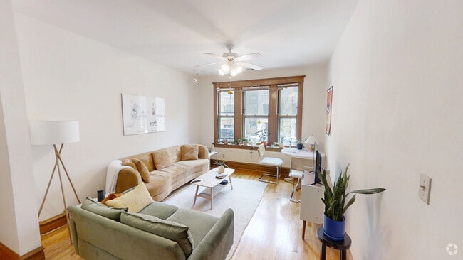 Building Photo - 3608 N Bosworth Ave Unit 2 Rental