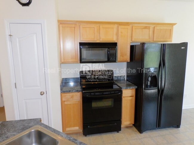 Photo - 1017 Hawick Dr