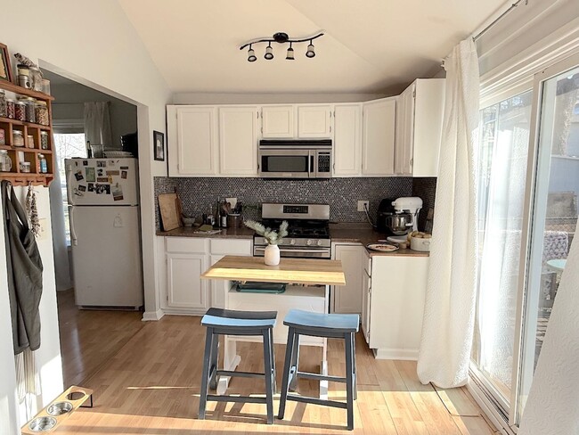 Photo - Cute WyCo Bungalow