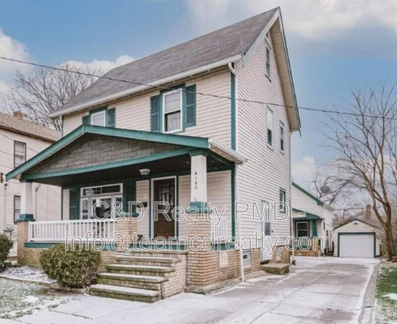 Photo - 4123 Stickney Ave