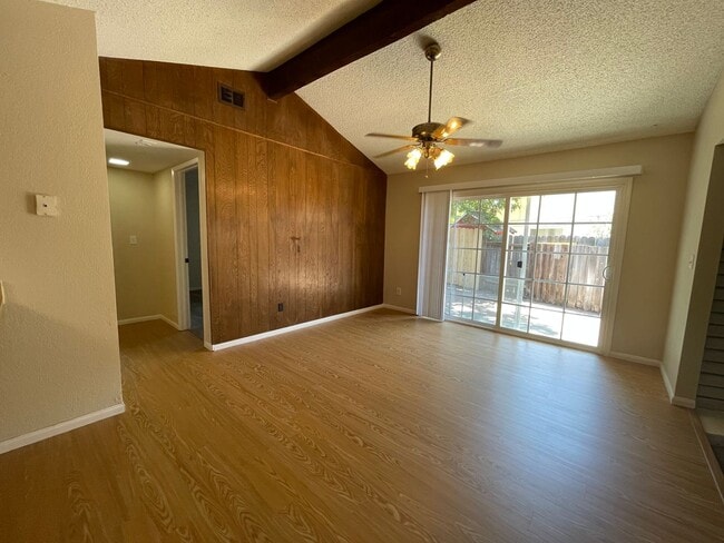Photo - 6900 Trovita Way