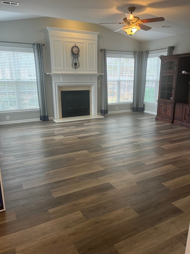 Photo - 5434 Wind Mountain Ln