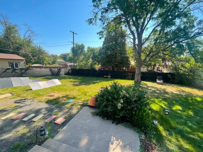 2528 14th Ave Ct