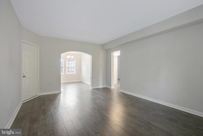 Photo - 1804 Queens Ln Unidad 4-207