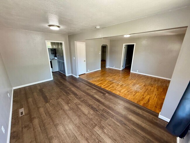 Photo - Adorable 3 bedroom 1.5 bathroom house for ...