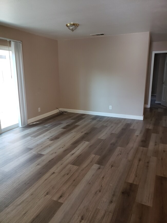 Photo - 3857 Lexar Dr House