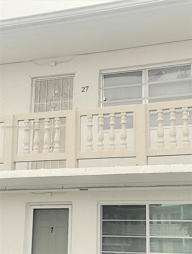 Photo - 20120 NE 2nd Ave Unit W27