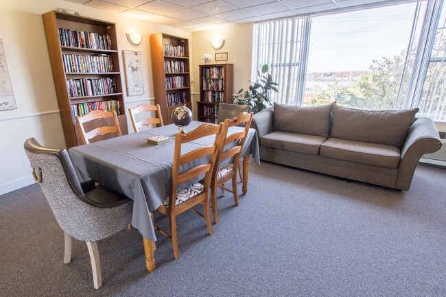 Photo - Lakewood Tower