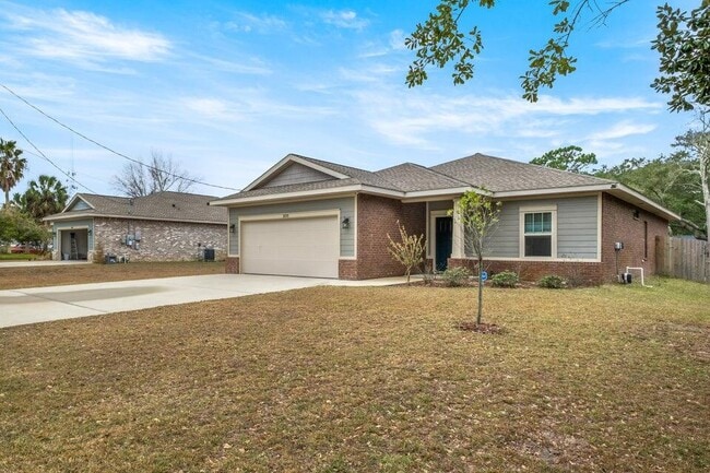 Photo - 1835 Lubbock Rd