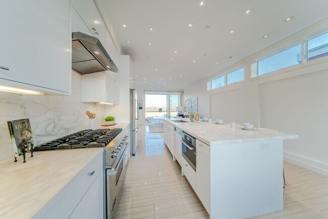 30 Prescott Ct
