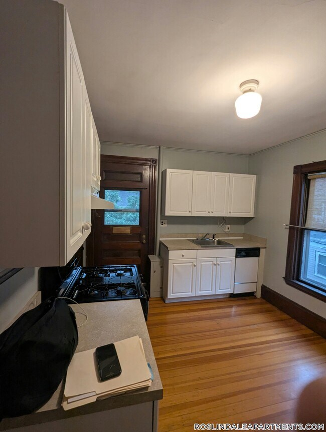 Photo - 1068 South St Unidad 2