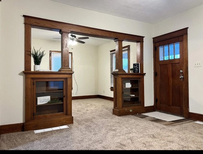 Photo - 812 Logan St