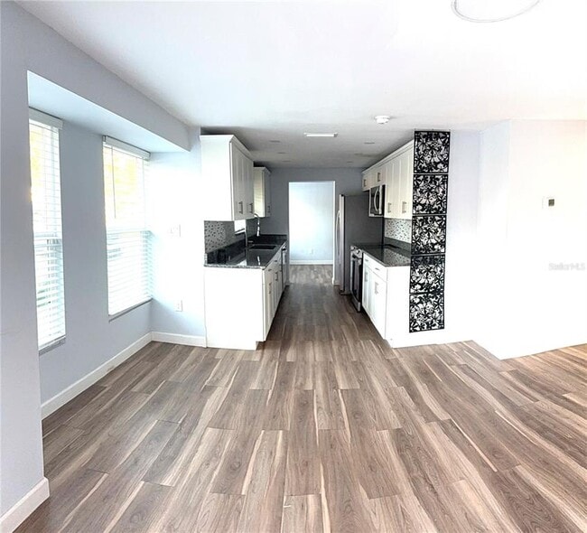 Photo - 1868 Wharf Rd