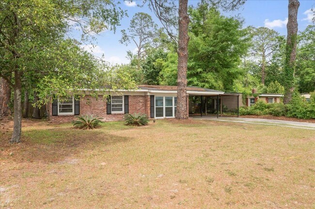 Photo - 2334 Ranchland Dr