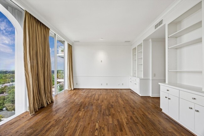 Photo - 3711 San Felipe St Unit 14A