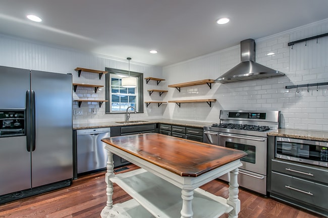 Photo - 308 Highland Ave