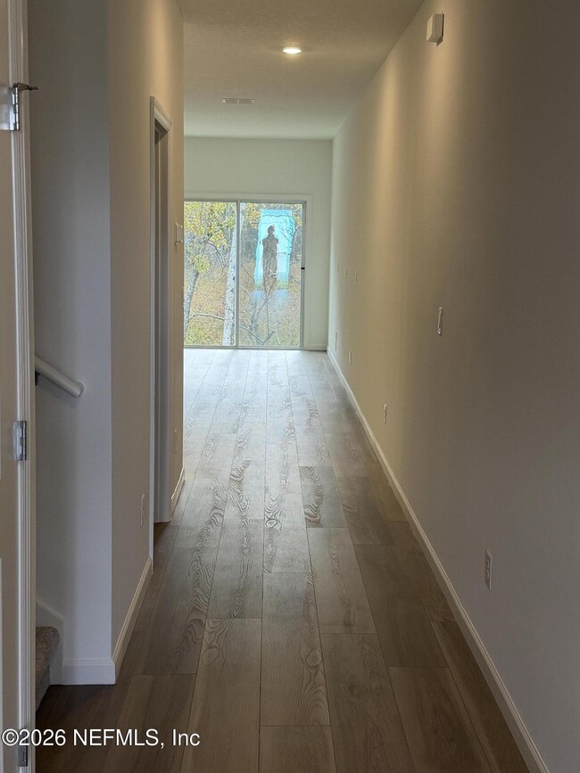 Photo - 539 Holly Lks Dr