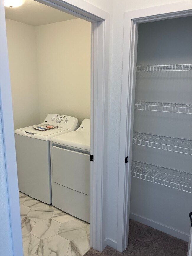 Photo - 3 Bed 3 Bath Twin Home