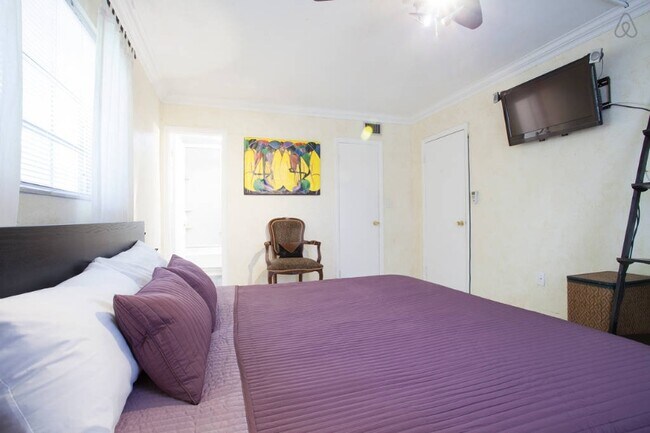 Photo - 201 Galen Dr