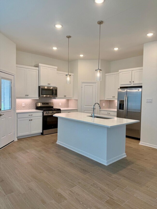 Photo - 216 Cider Gum Pl
