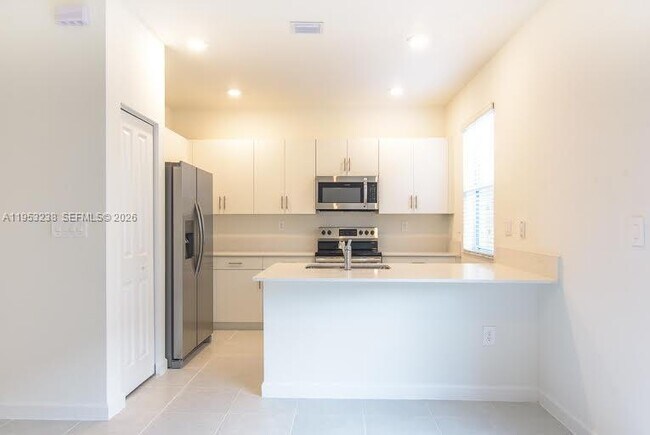 Photo - 2683 SE 11th St