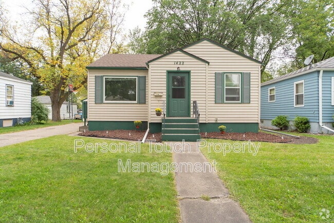Building Photo - 1422 11th St N Rental
