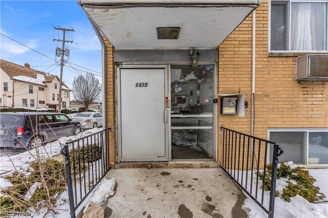 Photo - 1415 Wyandotte Ave Unit 306