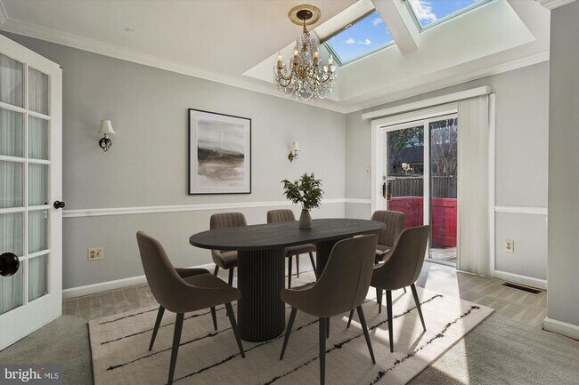 Photo - 6267 Masefield Ct