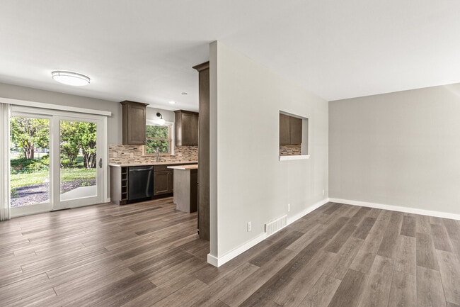 Photo - N58W18330 Juniper Ln