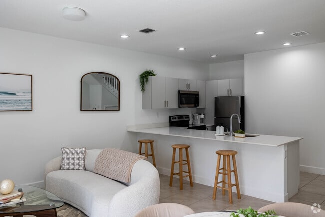 Interior Photo - Pearl at Pompano Beach Rental