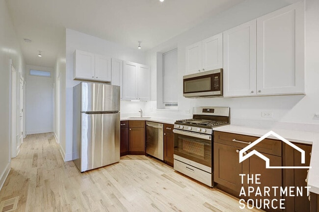Photo - 1823 W 17th St Apartment