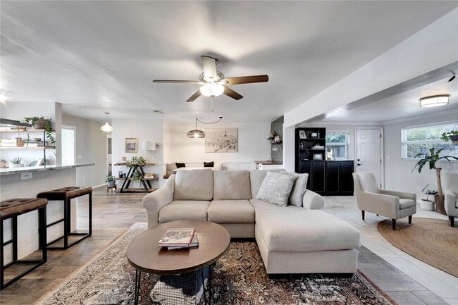 Photo - 2138 Timber Ln