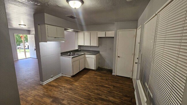 3601-3603 Ripy Ct Unidad 3601 W Ripy Ct