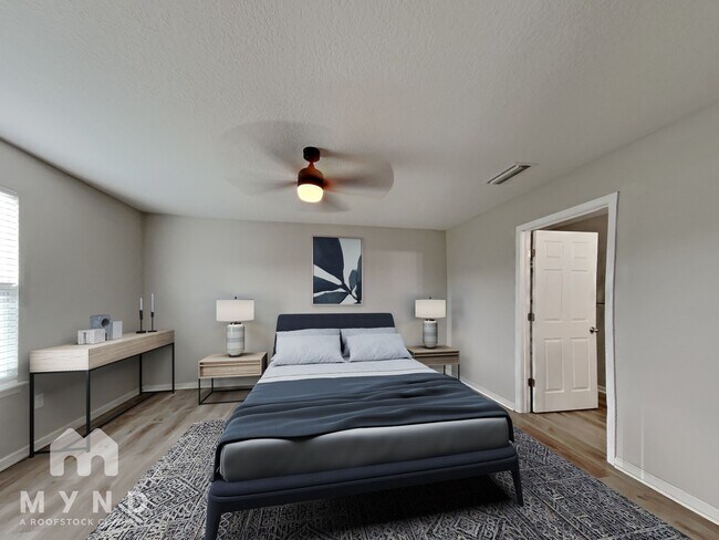 Photo - 6190 Daylilly Rd