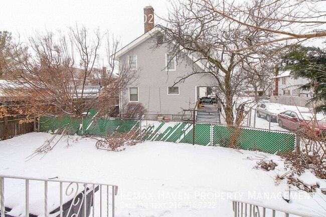 Building Photo - 4102 Brooklyn Ave Unit 4102