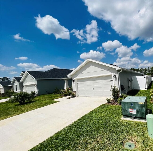 Photo - 1824 Brisbane Pl