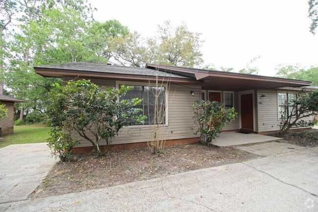 Building Photo - 5815 Princeton Dr Rental
