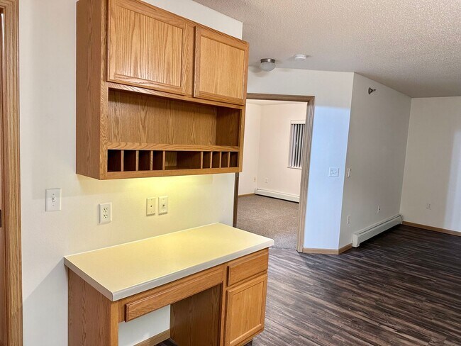 Photo - 1 Bedroom - South Fargo Unit 105