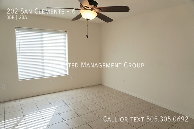 Photo - 202 San Clemente Ave NW Unidad 6