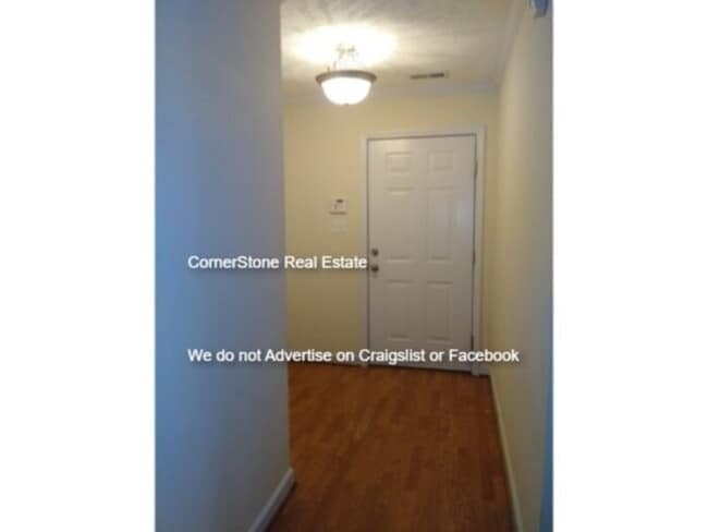 Photo - 1760 Renwick Dr