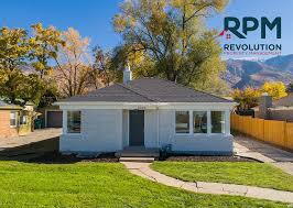 Room for rent in convenient Ogden Location