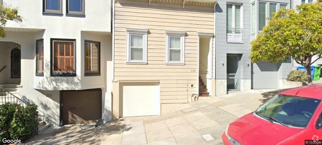 Building Photo - 272 Chestnut St Rental