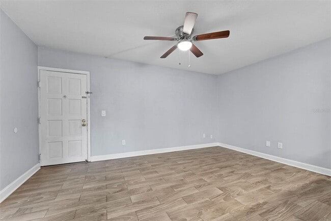 4611 W North B St Unit 123
