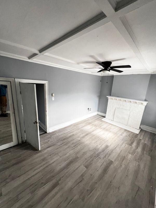 Building Photo - 211 S 53rd St