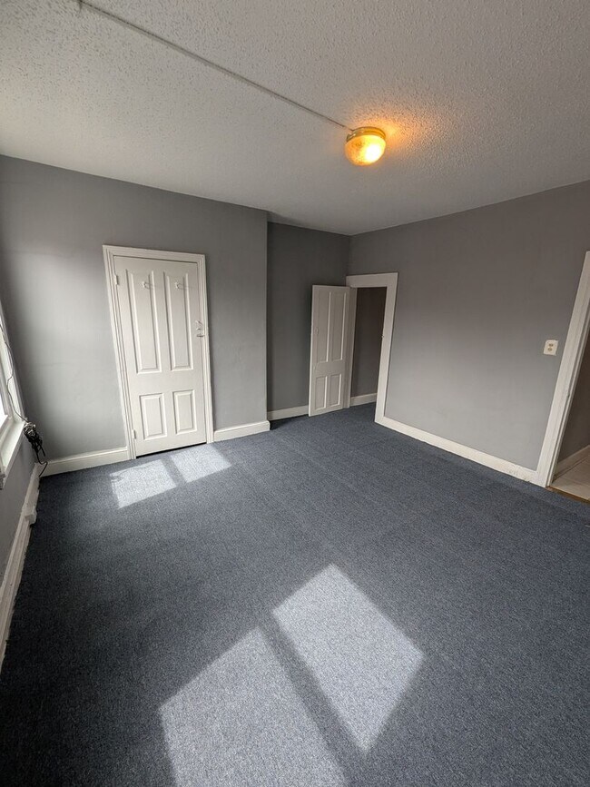 Photo - Lovely Home - Hunting Park