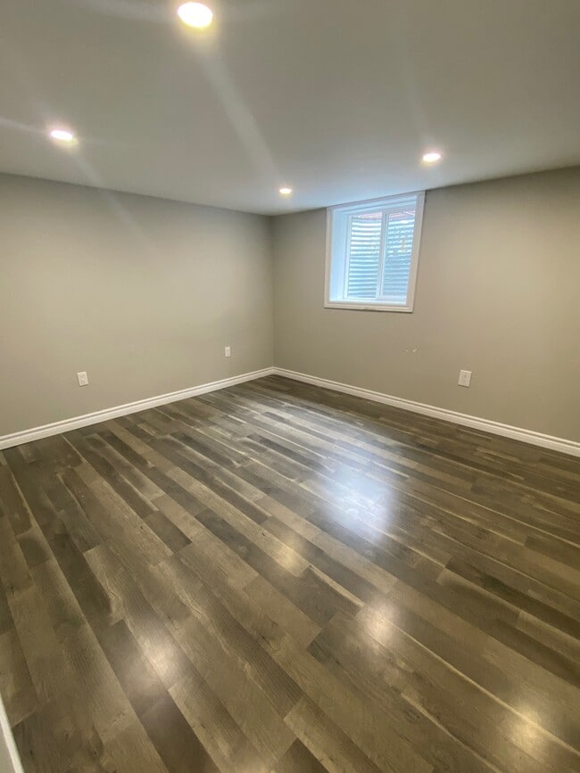 Photo - 1201 Afton Dr Unit Room 4