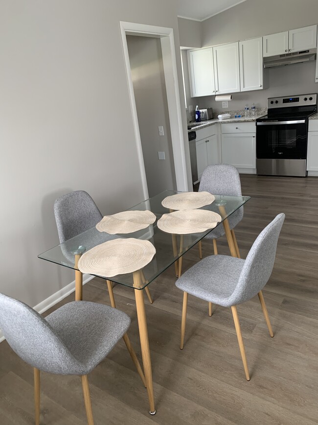 Photo - 22837 Sunnyside St