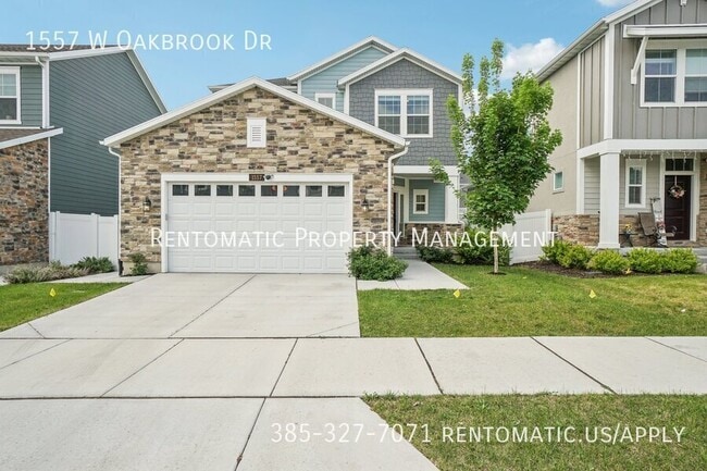 Building Photo - 1557 W Oakbrook Dr Rental